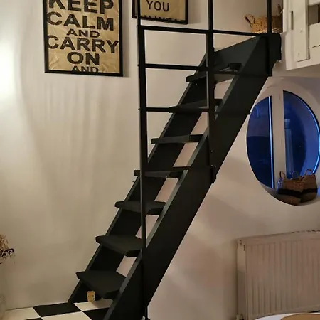 Chez Ariel Et Myrtille Апартаменты